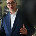 Војска Србије приказује ново наоружање и опрему, Вучић стигао на аеродром у Батајници