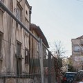 “Život smo stavili u zagradu i čekamo pravdu”: Pet godina nakon urušavanja zgrade stanari iz Vidovdanske ulice i dalje u…