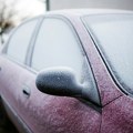 Šest lampica upozorenja u automobilu koje je opasno ignorisati tokom zimskog perioda
