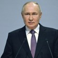 Putin: Rad odbrambene industrije ima ogromnu ulogu u jačanju suvereniteta zemlje