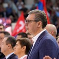 U Čačku počeo predizborni skup koalicije oko SNS, obratiće se Vučić