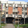 Privedena osumnjičena koja je narodnom poslaniku uputila pretnje