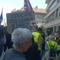 Počeo protest ispred Palate pravde: Građani traže oslobađanje aktivista (FOTO/VIDEO)