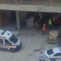 (Video) Muškarac AO kroz otvor lifta i poginuo: Užas na Novom Beogradu: Nastradao na gradilištu