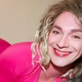 Bio voditelj na RTS-u, pa počeo da se bavi prostitucijom Šokirao priznanjem: "Uveče stavim periku i zadovoljavam klijente"