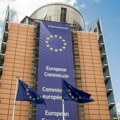 EU planira da ukine sankcije Deripaski kako bi obeštetila Raiffeisen banku