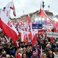 "Ovo je Poljska, a ne Brisel": Protest opozicije u Varšavi protiv Tuska, Pakta o migraciji EU i migranata