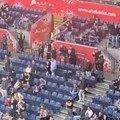 Partizan ovo sebi nije smeo da dozvoli! Isplivao tužan snimak iz Arene: Dva minuta do kraja, a razočarani navijači napuštaju…