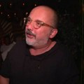 Toni Cetinski ne odustaje i opet pravi haos: Podelio nepostojeći tekst o "logoru" u Novom Sadu