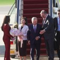 Predsednik Uzbekistana Šavkat Mirzijojev stigao u posetu Srbiji, na aerodromu "Nikola Tesla" dočekao ga Vučić