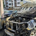 Ko je zapalio automobile u Novom Sadu? Detalji drame na Bulevaru patrijarha Pavla - policija na terenu!