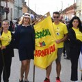 Vesela karnevalska povorka u Vršcu: Više od 600 učesnika performansima razgalilo brojnu publiku (foto/video)