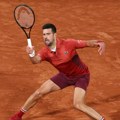 Uživo: Novak protiv Italijana za osminu finala Rolan Garosa
