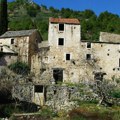 Jedini stanovnik pustog sela na Hvaru otvorio restoran: "Pogledajte ove kuće, boriću se da vratim tradiciju"