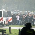 Holandska policija upotrebila suzavac i vodeni top protiv demonstranata (video)