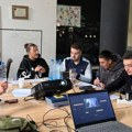 Mlad sam i glasam: Lekcije o demokratiji i izborima u Kancelariji za mlade