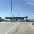 Policija i carina zaplenili 7,3 kg marihuane i 2,3 kg kokaina na prelazu Merdare