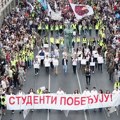 Studenti uz „Marš na Drinu“ do RIK-a, pa uz trubače i kolo predali listu