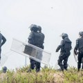 Сукоб у Сеути: Полиција испаљивала гумене метке на мигранте током рашчишћавања плажа