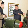 Bela kuća: Severna Koreja će „platiti cenu” za isporuku oružja Rusiji