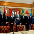 Vučić o posledicama rezoluciju o Srebrenici s ambasadorima država Afrike i Južne Amerike