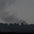 Izrael nastavlja da bombarduje sever Gaze