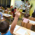 "Upisujemo ih u razne školice, pričaju engleski, barataju programiranjem, a ne umeju da govore": Budući prvaci i ključne…