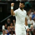 Novak razbijao Francuza, pa ušao u zonu sumraka: Posle pomoći doktora stigao do meča sa veteranom protiv kojeg ima negativan…