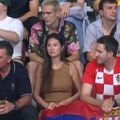 Hit slika: Nosi dres Hrvatske, a ogrnuo se zastavom Srbije i navija protiv Mađara u polufinalu SP u vaterpolu!