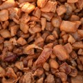 Da li će čvarci i ove zime biti luksuzni specijalitet širom regiona? Cena u Hrvatskoj dostigla 30 evra po kilogramu