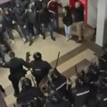 Ovako su počeli neredi u Areni: Navijači Zvezde i policija, posle ovoga je sve eskaliralo VIDEO