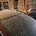 "Prljava kiša" plaši ljude u Srbiji: Nebo menja boju, a padavine podsećaju na krv (foto)