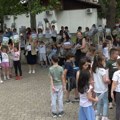 Deca Gornjeg Milanovca uče kroz igru: Edukativne bojanke za Svetski dan zaštite životne sredine