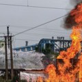 Veliki požar u Indiji: Vatra krenula iz naftovoda i zahvatila okolna naselja, povređeno više desetina ljudi
