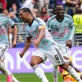 Mančester junajted aktivirao klauzulu i kupio kapitena Belgije