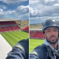 Бивши фудбалер Манчестер ситија поправља рефлекторе по шкотској: Снимао се док ради на стадиону, па тражио нови посао!