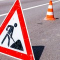 Gejzir usred Beogradu: Probušena cev u Teodora Drajzera, voda šiklja bar deset metara uvis