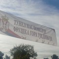 SNS pretvorio Irig u „Ćacilend“: Opozicija osuđuje zloupotrebu dece i javnih resursa