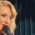 "Šta me gledaš?! Diži se!" Goca Tržan nasred koncerta prišla poznatoj pevačici i viknula na nju (video)