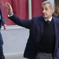 Nikola Sarkozi ispraćen na robiju uz Marseljezu: Pogledajte kako izgleda zatvor gde će od danas boraviti