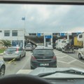 Više od milion putnika je ušlo u Grčku preko Evzonija od početka leta
