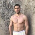 "Brate u 6 komada me ima! Ako mi krenu na ženu, javno bi im svu decu odrao, opasao se kalašem, okvirom i rokaj" Jezive poruke…