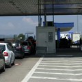 Na ulazu u Srbiju na Preševu vozila čekaju u šest kolona, na Horgošu se čeka dva sata