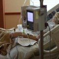Aleksinac: Zbog trovanja isparenjima lepka 102 radnika potražila pomoć lekara