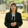 Kurir u gracu - Direktor škole ovog jutra jedini ispred mesta zločina, pogledajte kako izgleda atomsfera kojom preovladava muk…