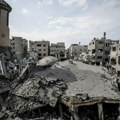 U izraelskim napadima širom Gaze poginulo najmanje 104 Palestinaca