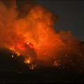 Požar od petka besni na Vezuvu, sve planinarske staze zatvorene