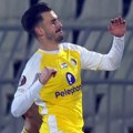 Stojić u Sočiju, Makabiju 1,2 miliona