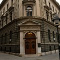 NBS upozorila građane da se ne zadužuju kod firmi koje neovlašćeno odobravaju kredite