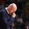 Arena je eksplodirala kada se pojavio Saša Obradović, on jedva obuzdao emocije! Pogledajte kako su navijači Zvezde dočekali…
